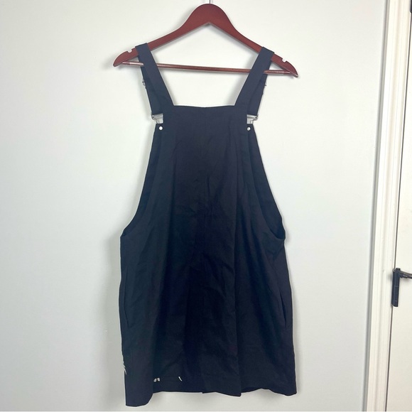 NWT Francesca's Mi Ami Arica Floral Embroidered Overall Dress Black Size Large - Picture 9 of 13